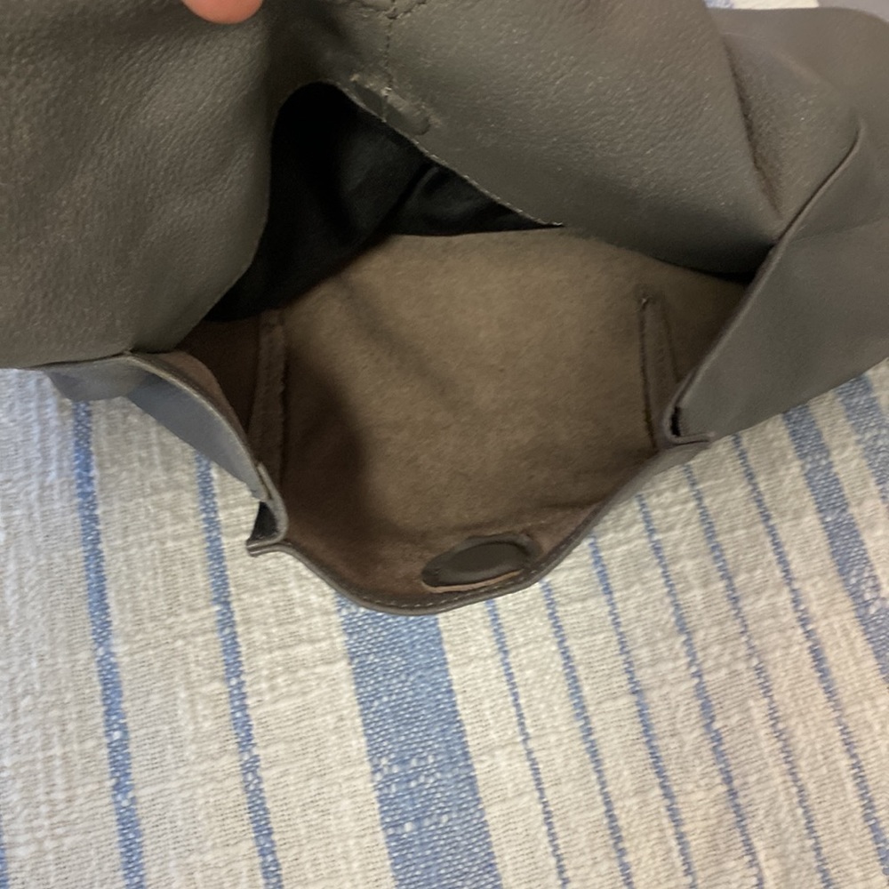 Linea Pelle purse - Picture 11 of 17